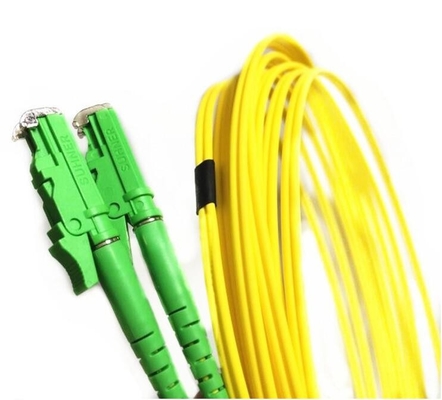 cabo de fibra ótica do remendo de 3.0mm com os conectores de E2000 APC UPC