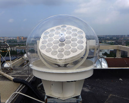 A luz solar de iluminação solar das captações canaliza-o através do sistema de iluminação solar dos cabos de fibra ótica baseado na fibra 0